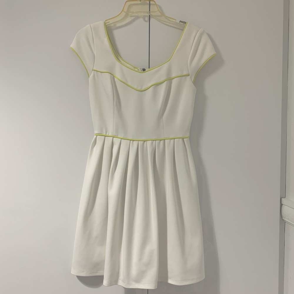 Little white dress